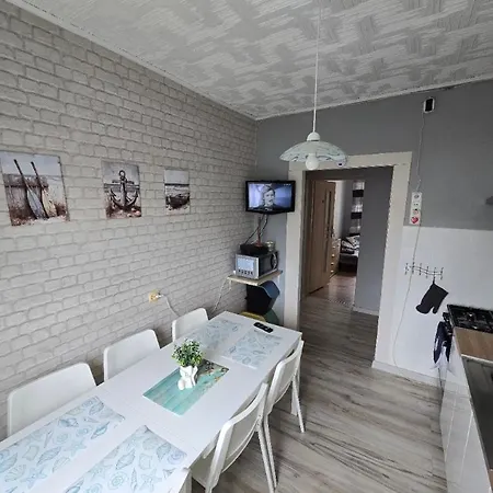 Sloneczne Mieszkanie Nad Morzem Baltyckim Gdańsk